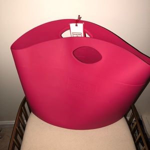 NWT Hunter for Target Rubber Tote